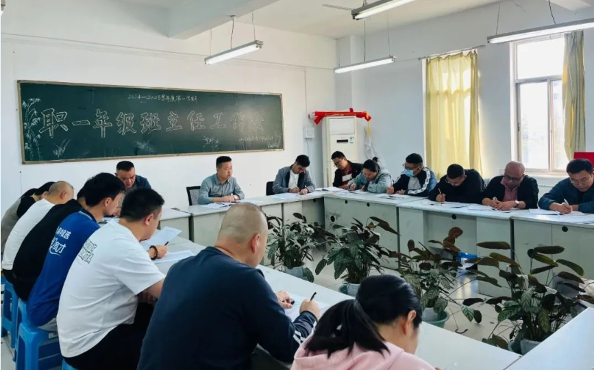 第一次月考纪实 | 从容不迫 沉着应考