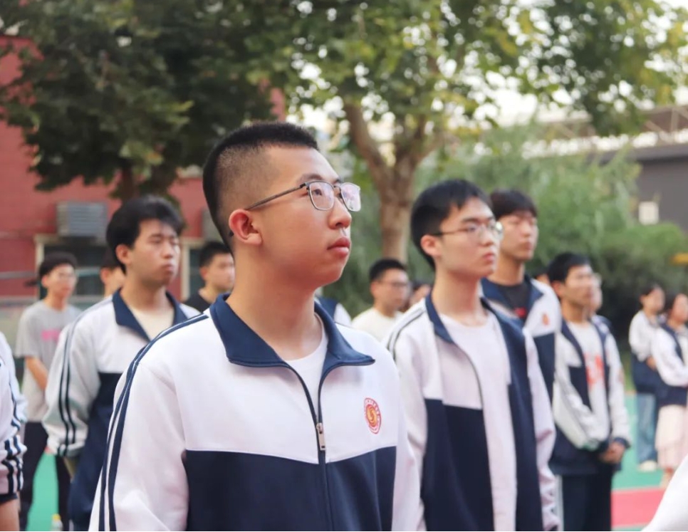 脚踏实地 全力以赴 | 西安东方职业高级中学隆重举行毕业班冲刺动员会