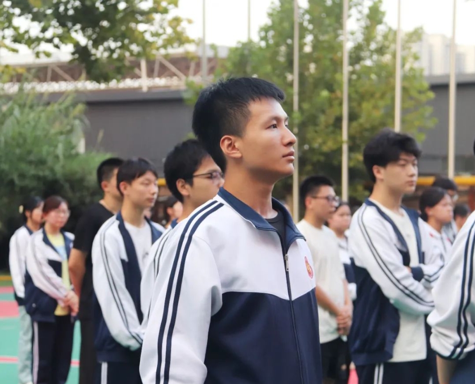 脚踏实地 全力以赴 | 西安东方职业高级中学隆重举行毕业班冲刺动员会