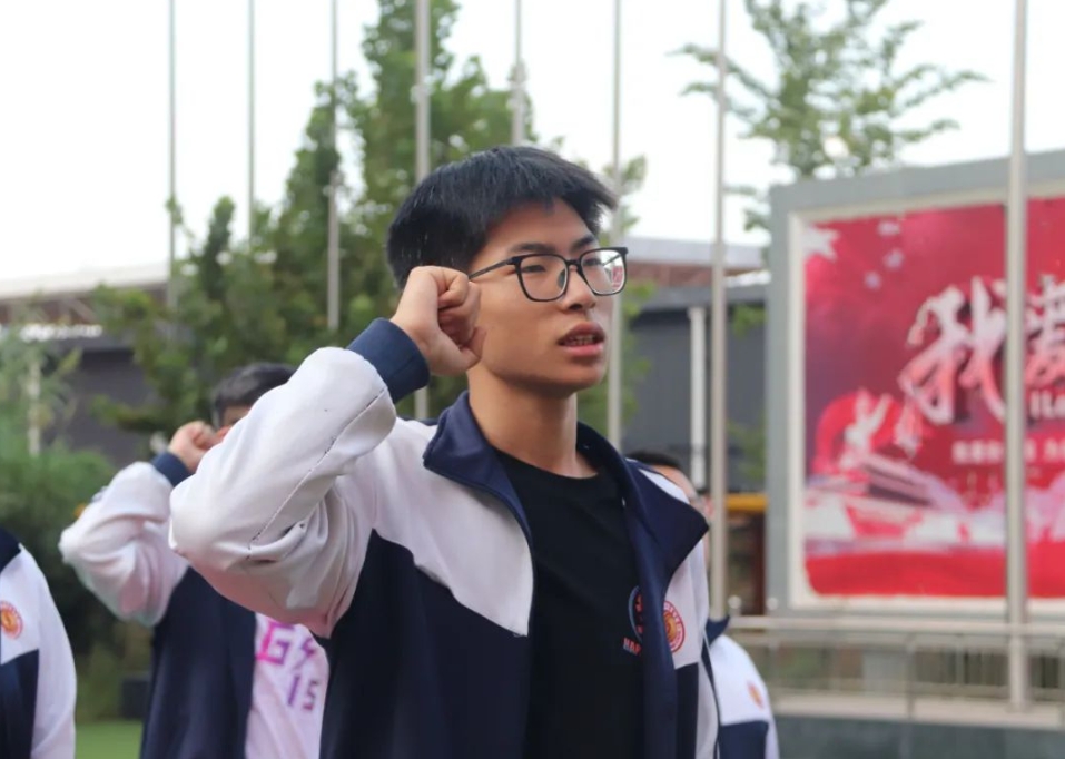 脚踏实地 全力以赴 | 西安东方职业高级中学隆重举行毕业班冲刺动员会