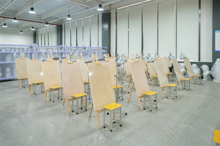 2025年西安西京职业高级中学招生简章