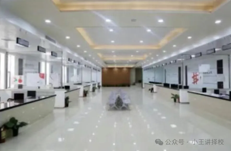 2025年西安培华职业高中招生简章